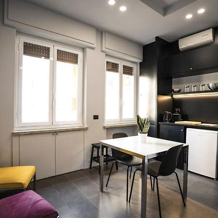 Casa Vacanze Bracco 45 Napoli Bagian luar foto