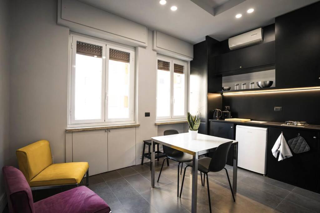 Casa Vacanze Bracco 45 Napoli Bagian luar foto